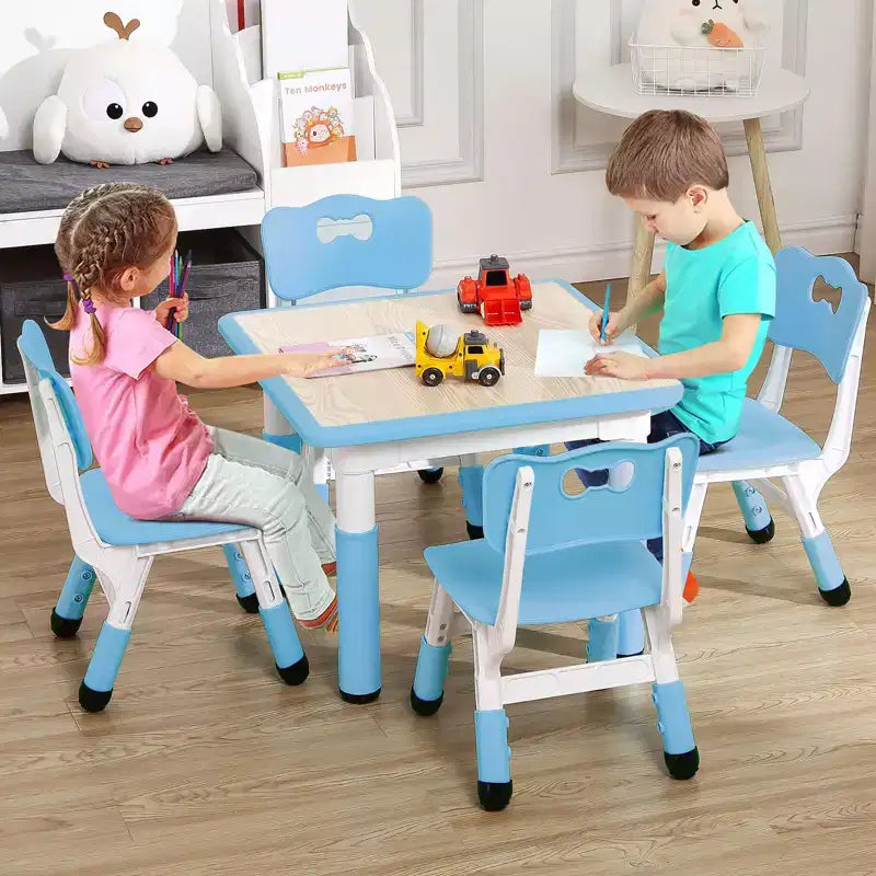 Set Tavolo e 4 Sedie per Bambini con Altezza Regolabile